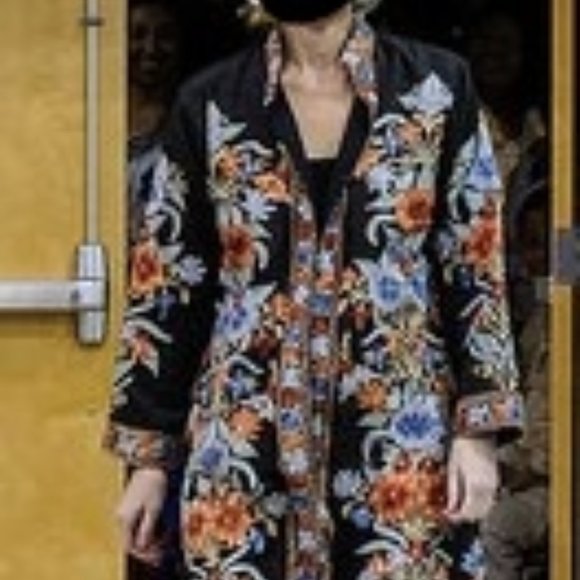 Traditional Jacket - Picture 3 of 4